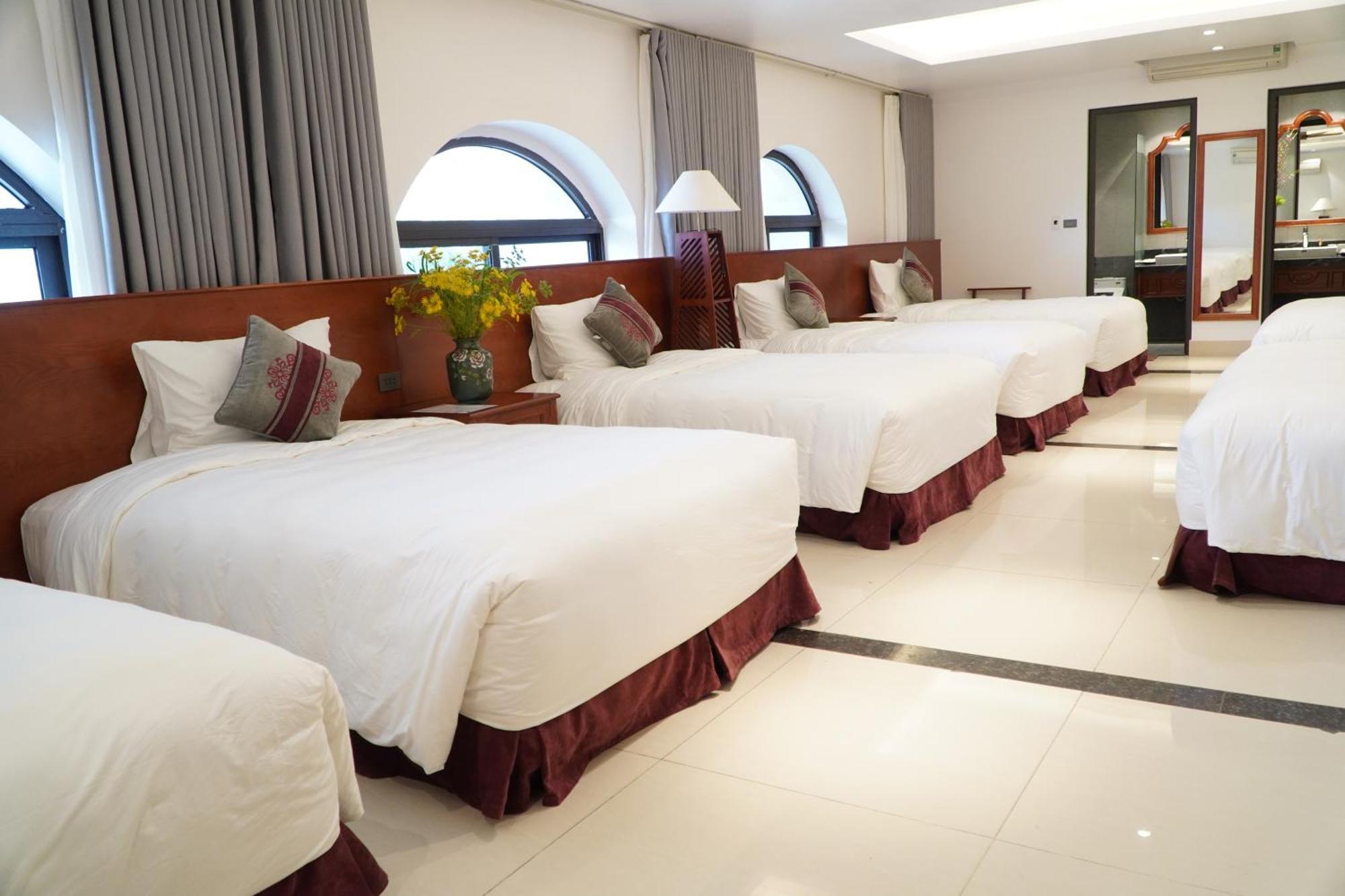 Khach San Son Nu Hotel Bac Kan Buitenkant foto